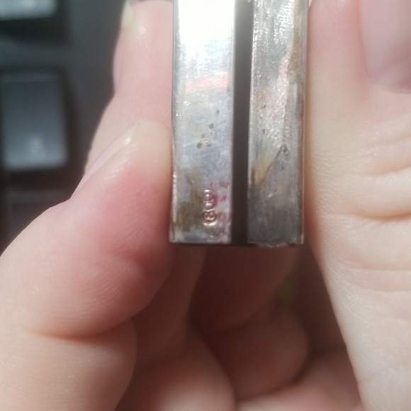 Vintage Silver Hand Etched Lipstick Compact - Picture 10 of 11